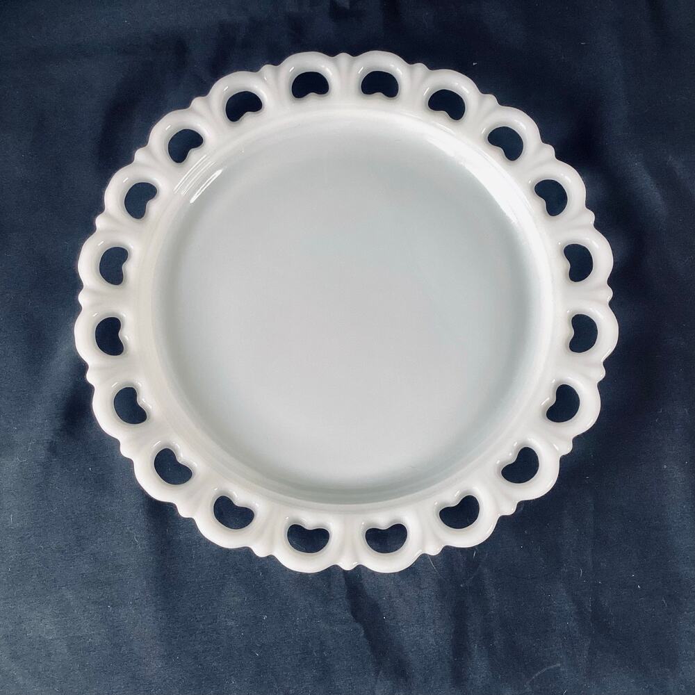 Lace Edge Milk Glass Medium Torte Plate